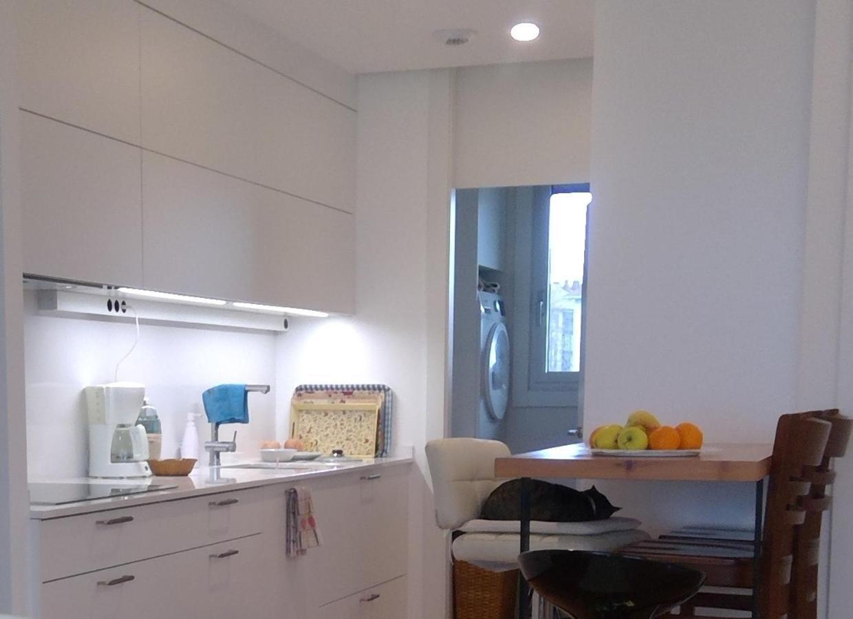 Preciosa Habitacion Doble En Atico Con Terraza Apartment ซานติอาโก เด กอมโปสเตลา ภายนอก รูปภาพ